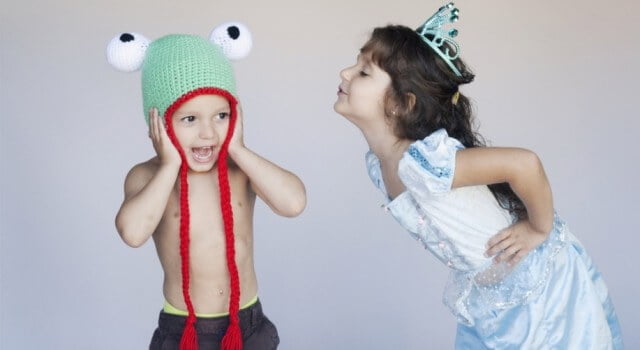 The frog and pretty princess frog hat free pattern