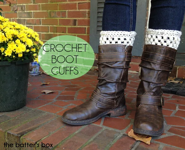 31.how to easy crochet boot linner tutorial white_header_tag