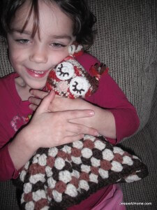 Free-Crochet-Pattern-Owlet-Lovey