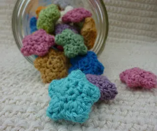 21.crochet mini star free pattern amigurumi