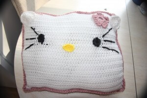 Crochet Hello Kitty Pillow Free Pattern