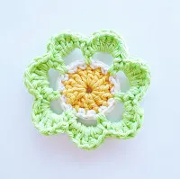 16. flower crochet free pattern beginner easy