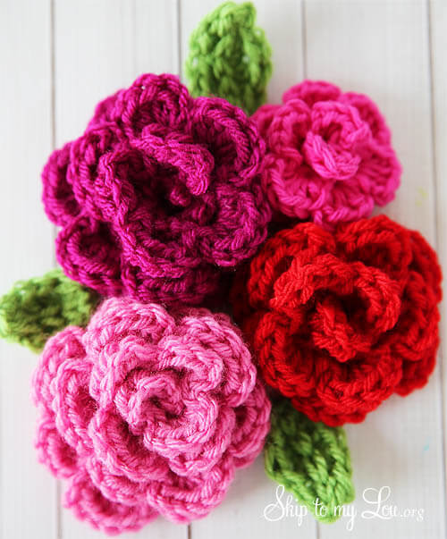 2.free-crochet-rose-pattern