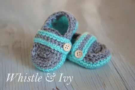 14. crochet baby bootie newborn 3-6 months free pattern