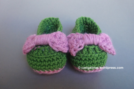 30.crochet baby bow booties slipper shoes