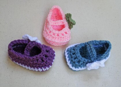 7.crochet baby booties tutorial MaryJaneSkimmerBooties_3