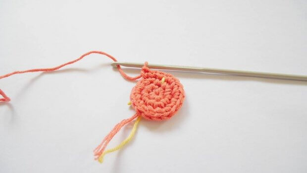 crochet easy begiiner applique bird