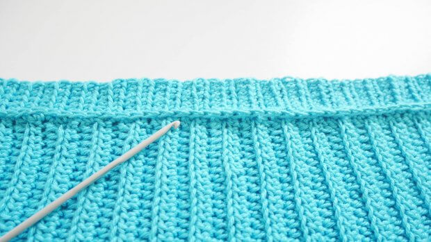 easy blue ribbed beanie crochet hat3