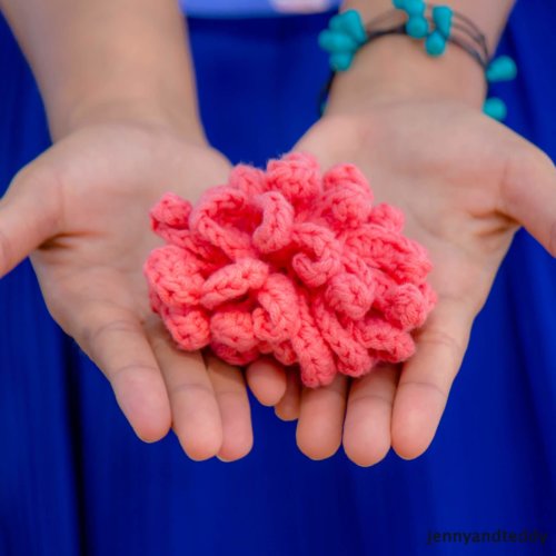 flower face scrub free crochet pattern