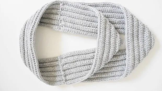 how to make crochet infinity scarf for beginner