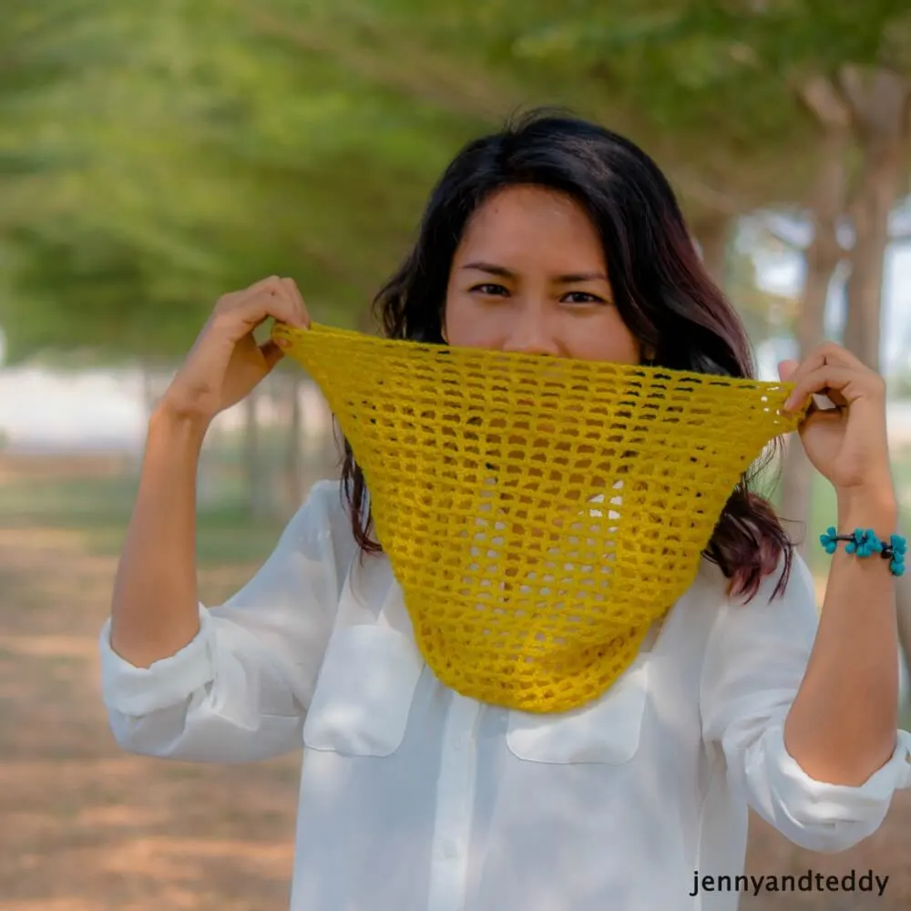 mesh cowl free crochet pattern