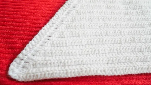 beginner halter crochet crop top free pattern