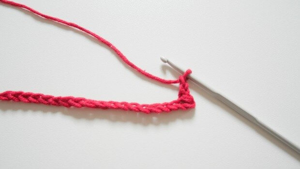 red bracelet crochet tutorial