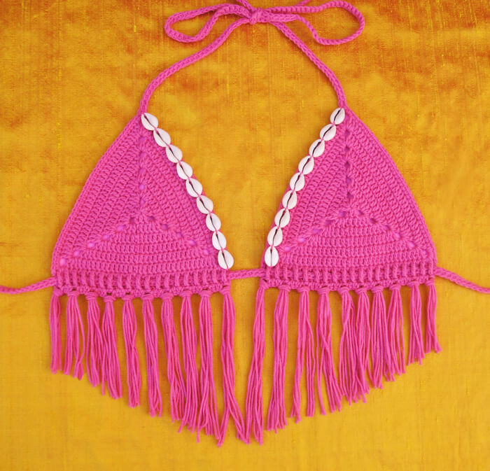 bikini top free crochet pattern.