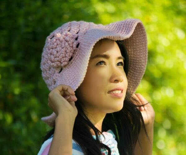 Summer breeze sun hat crochet pattern Jenny & Teddy
