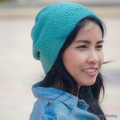 Emily crochet women' s beanie crochet hat pattern.