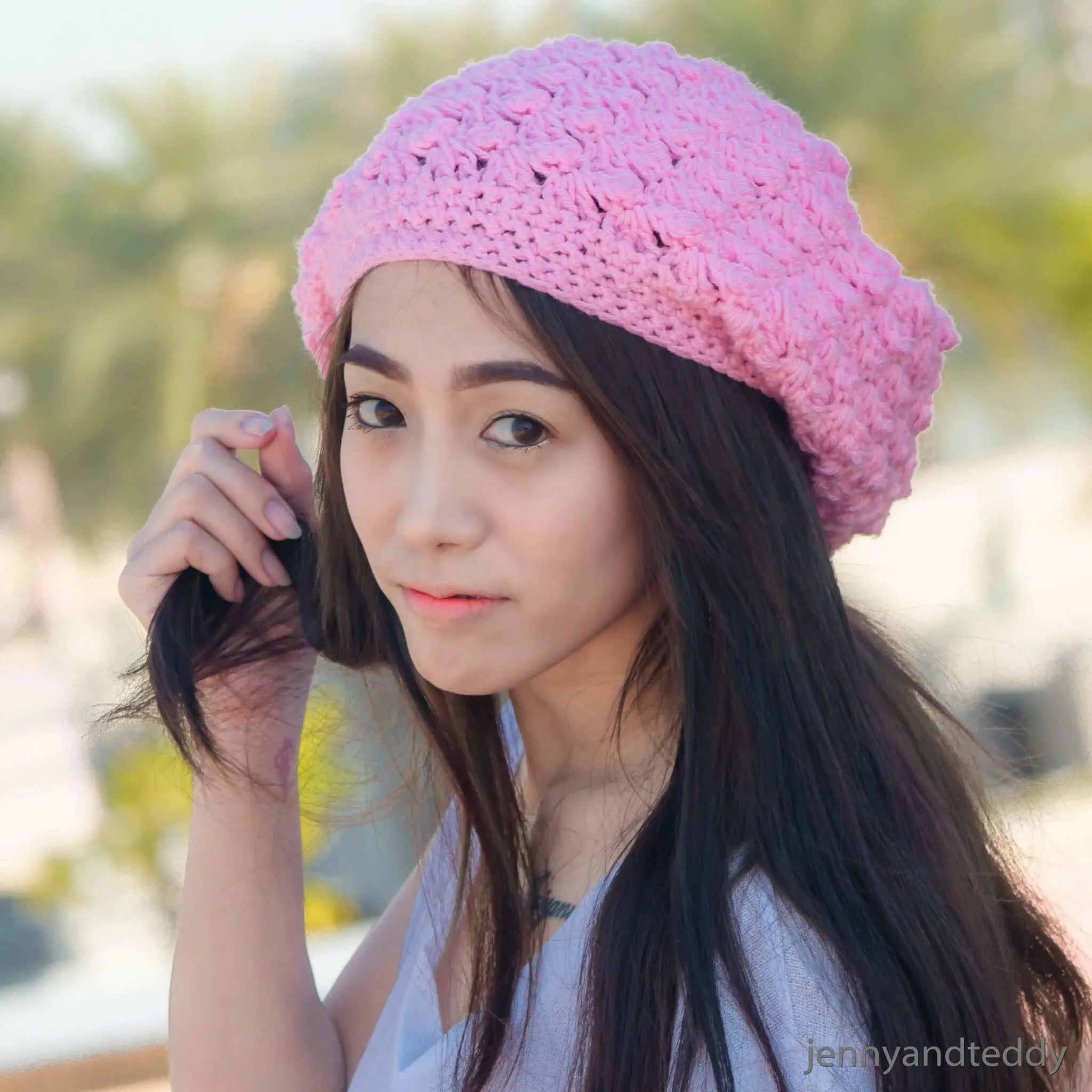 9easy blanket stitch slouchy beanie hats free crochet pattern