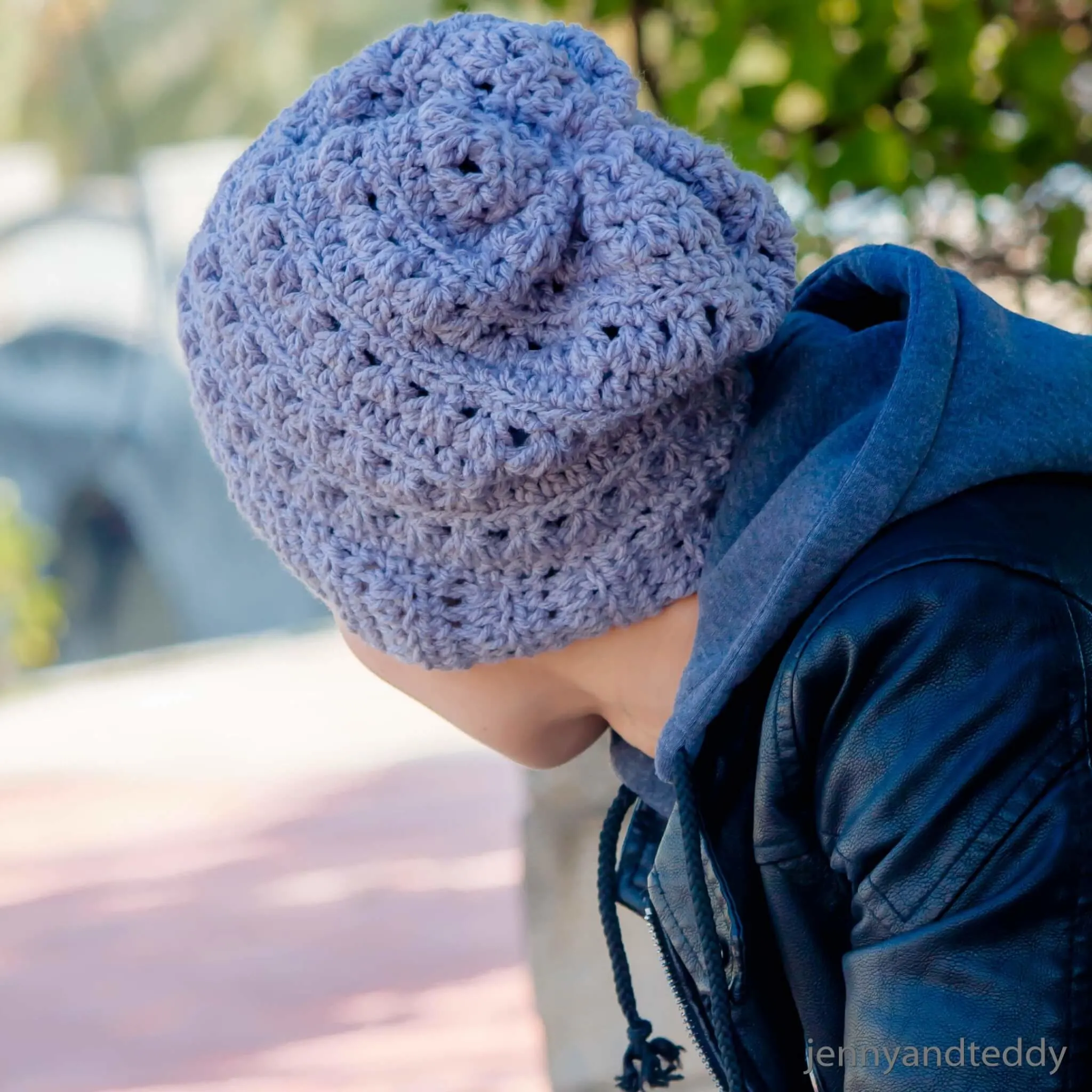 newman brim beanie free crochet pattern for mens.