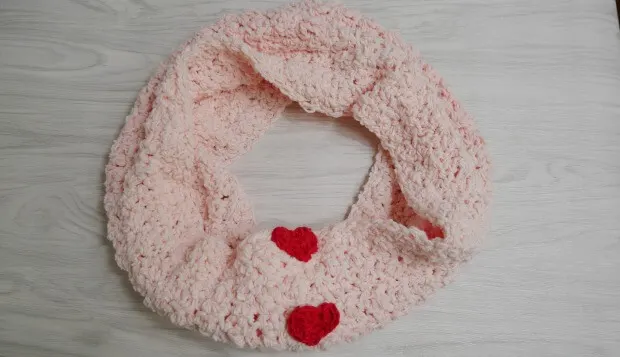 sweetheart fluffy cowl1