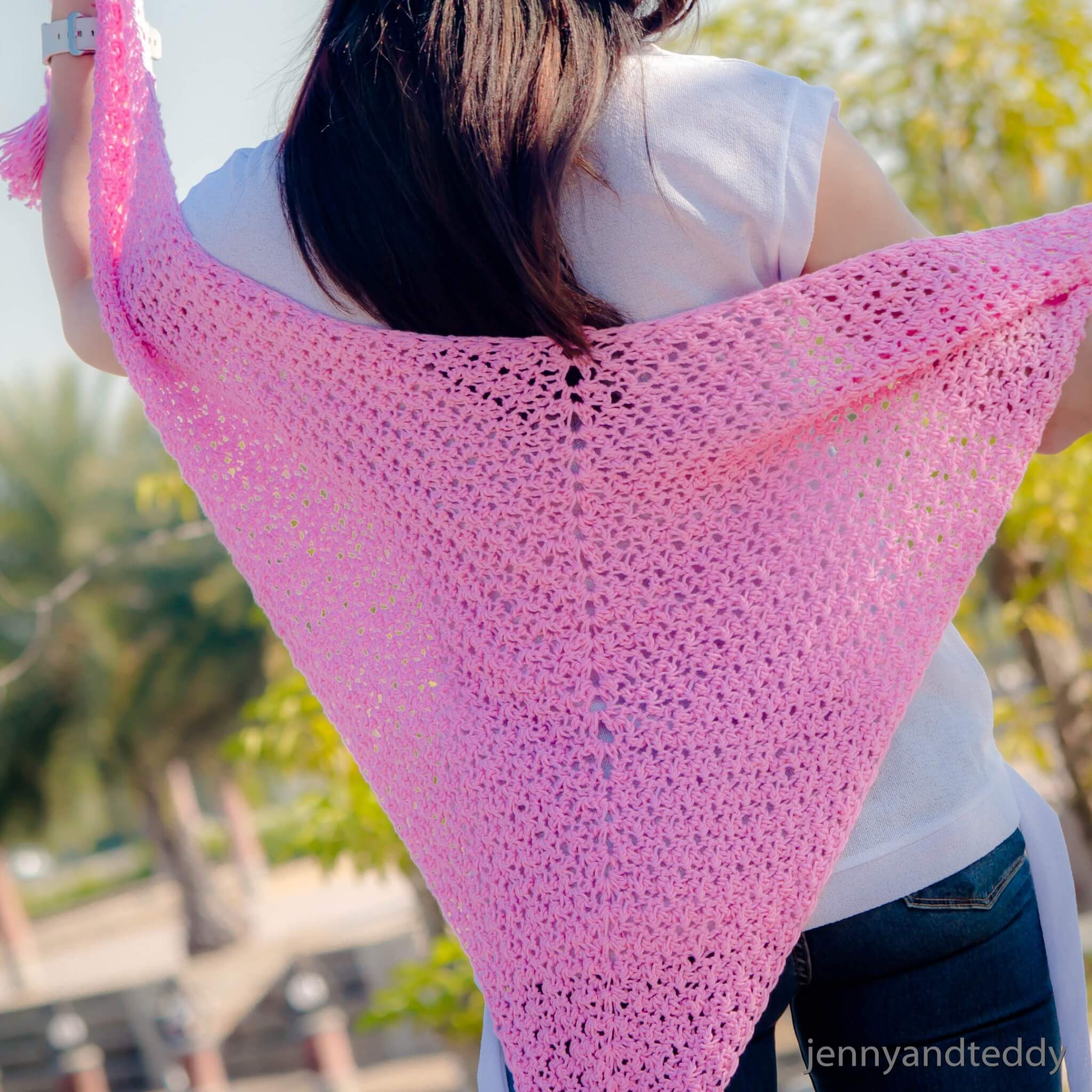 simple   triangle scarf crochet free pattern