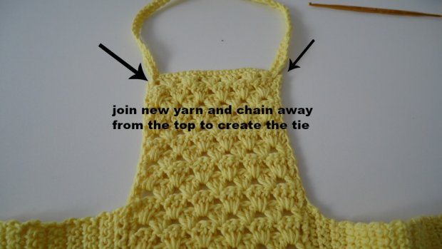 beginner crochet yellow crop top