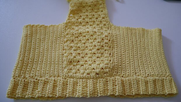 super easy beginner crochet crop top bikini top