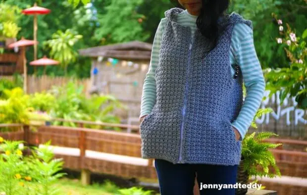 crochet sweatervest hooded pocket free pattern.