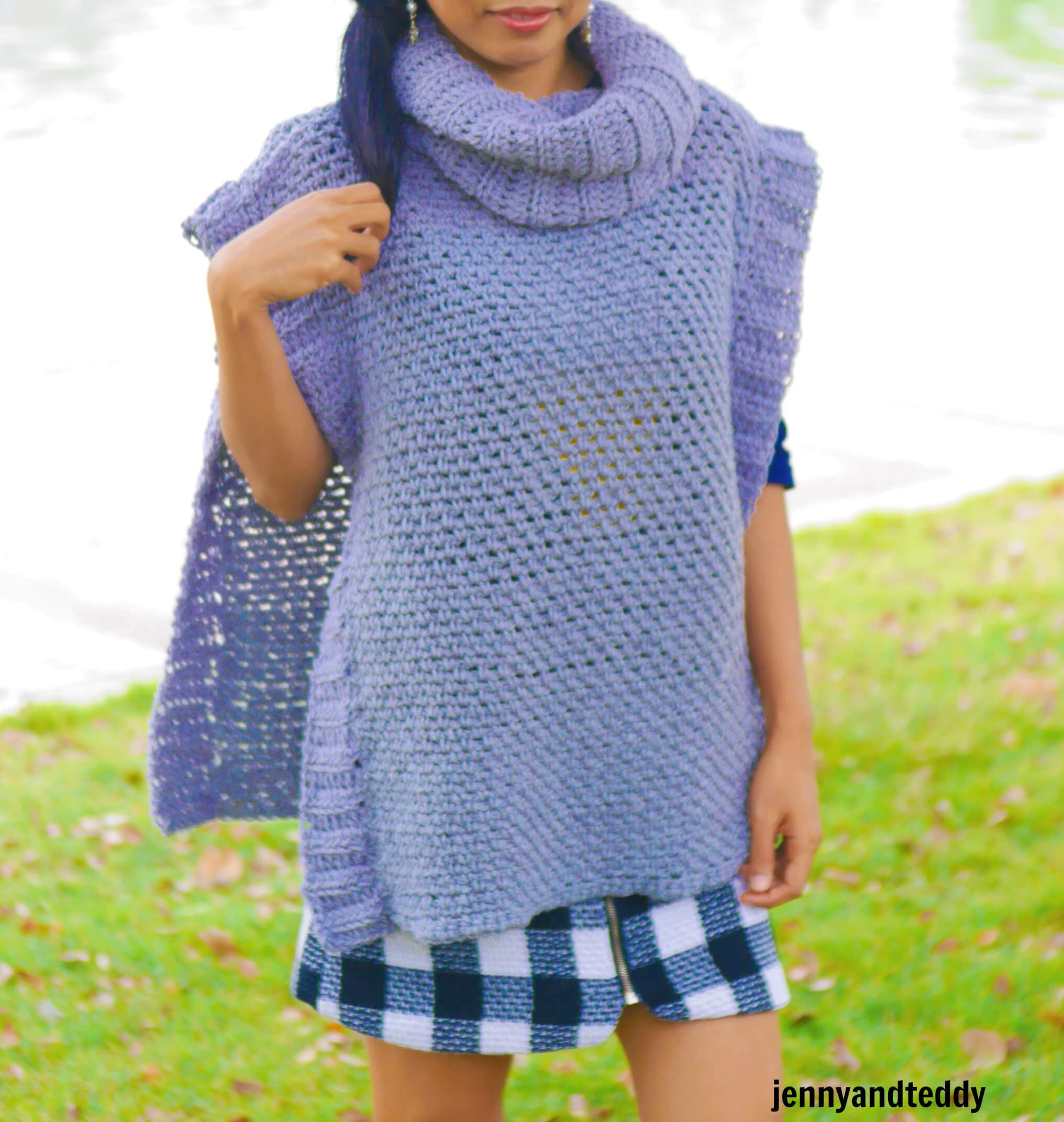 modèle de poncho au crochet facile pour la photo de débutant