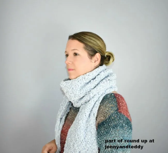 hopewell crochet velvet scarf image