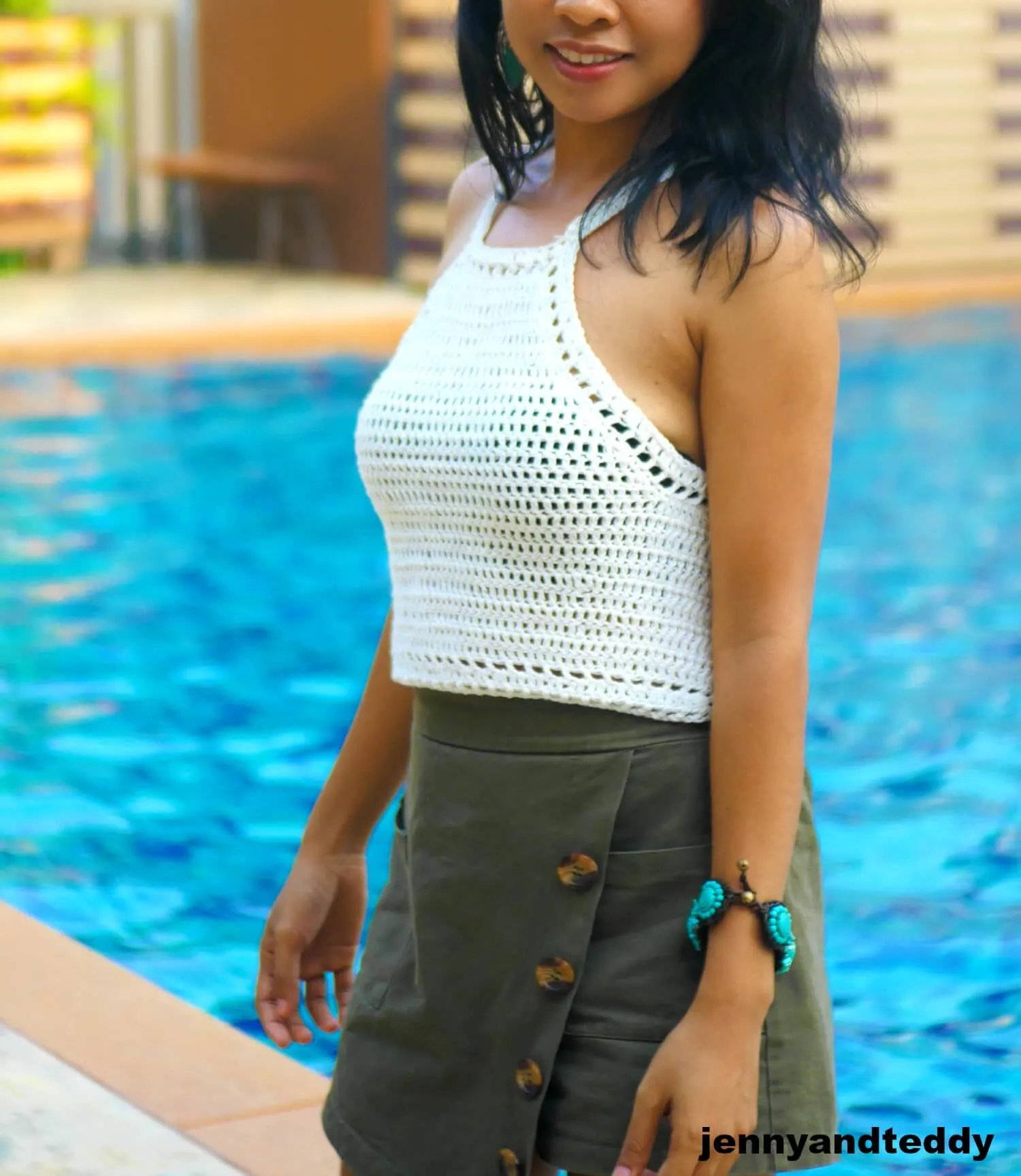 https://www.jennyandteddy.com/wp-content/uploads/2019/04/Bonita-crochet-halter-top.jpg.webp