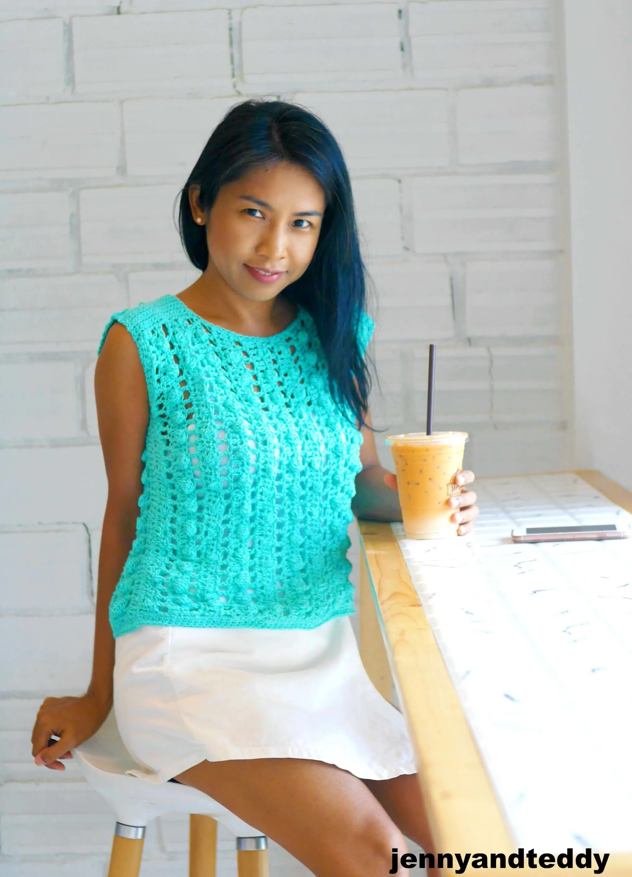 bobble stitch crochet top photo