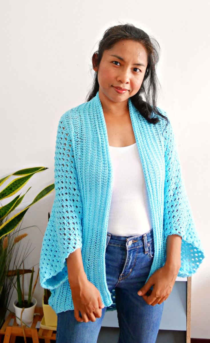 how to crochet simple cardigan from rectangle.
