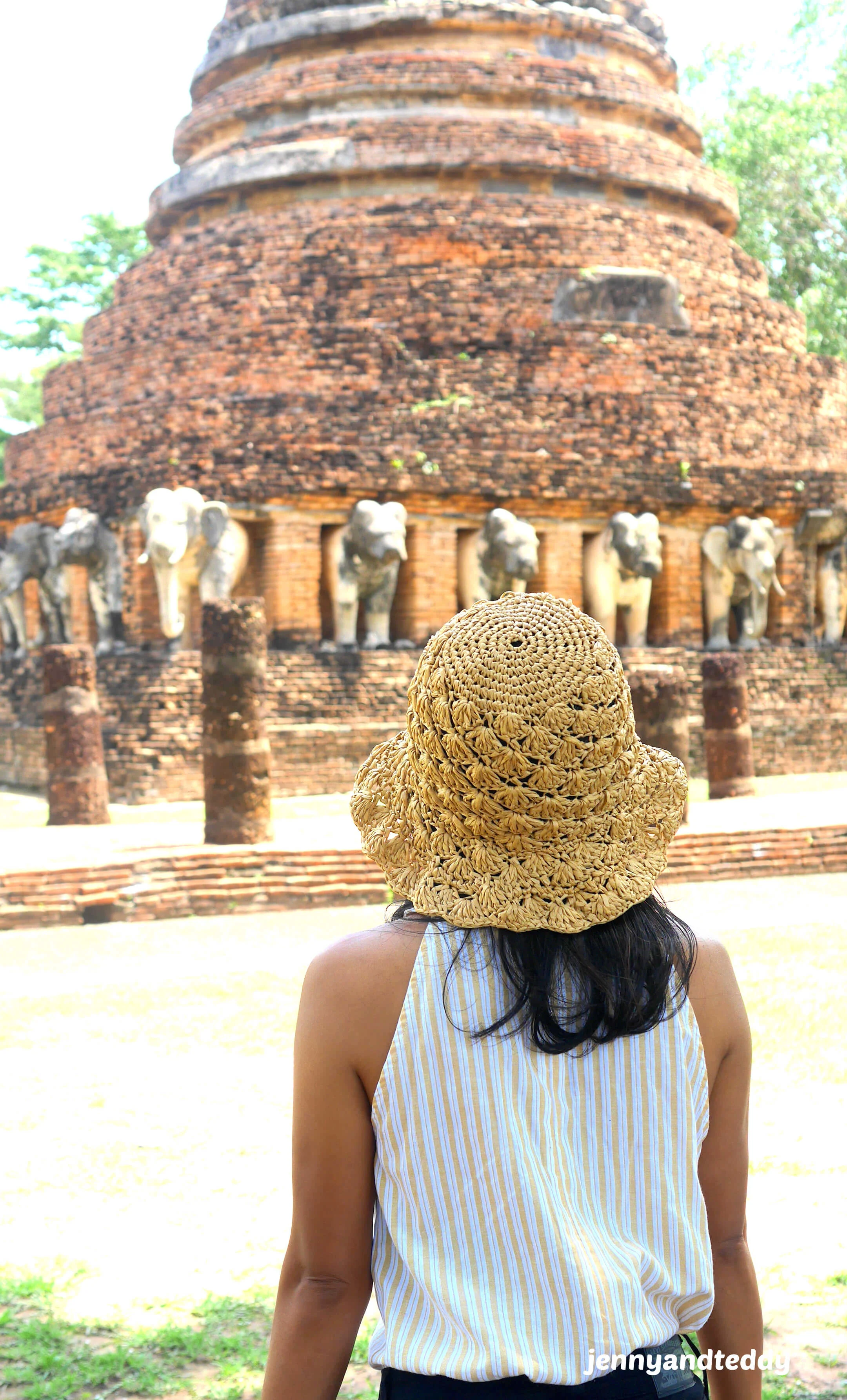 beach day crochet sun hat free tutorial