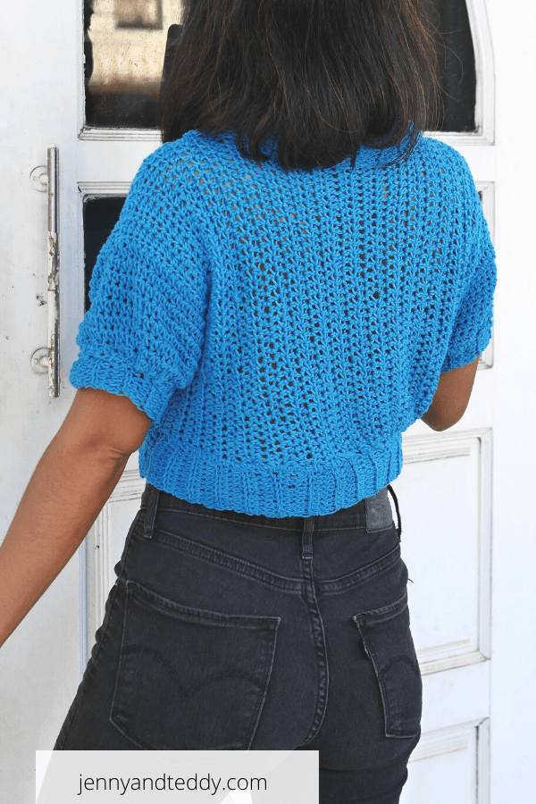 simple crochet polo shirt free pattern with video tutorial.