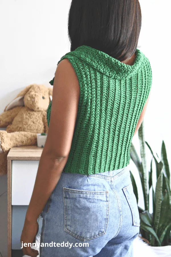 Easy crochet top with collar free pattern with video.