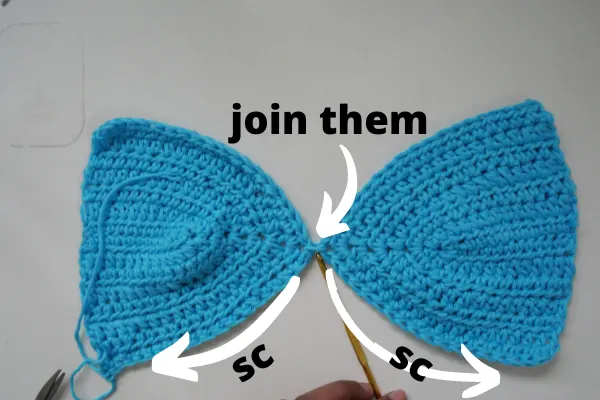 how to join 2 crochet bra cup.