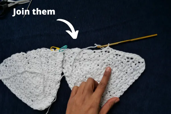 how to join two crochet bra cups