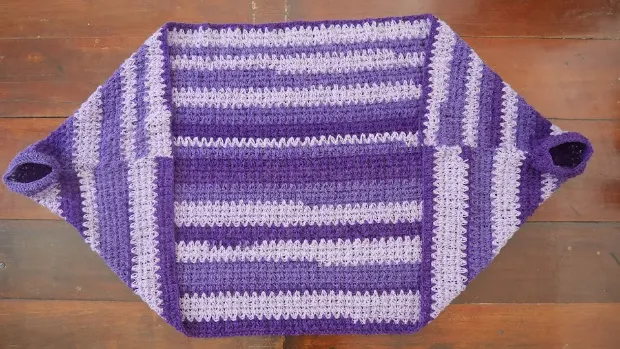 beginner cocoon sweater  free pattern with video.