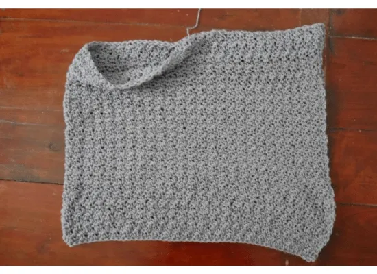 seam crochet rectangle onthe side to create the shoulder.