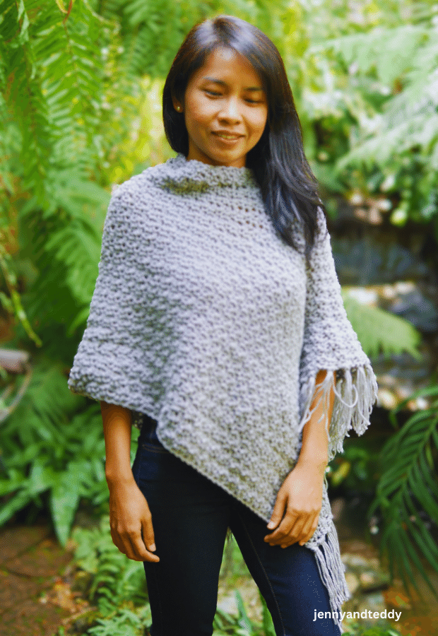 Boho crochet poncho with fringed free pattern with video.
