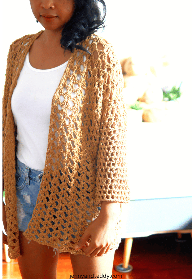 Easy summer crochet cardigan free pattern with video tutorial.
